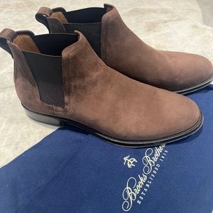 Mens' Brooks Brothers brown suede Chelsea boots